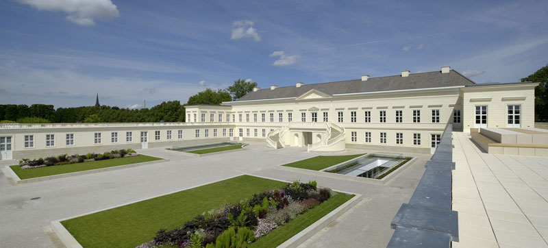Schloss-Herrenhausenweb