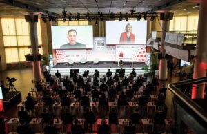 BTL Group entscheidet sich für weitere LED-Stufenlinsen von ELATION Gipfeltreffen2_c_Gipfeltreffen_der_Weltmarktfuehrer