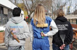 #SocialDay •• insglück verschenkt Glück am Weltglückstag