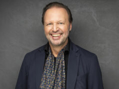 Nachhaltigkeit in der Eventbranche: Grand Hall nimmt Wärmepumpe zur klimafreundlichen Raumluft-Kühlung mit 100% Ökostrom in Betrieb