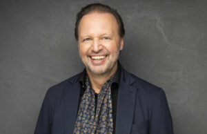 Nachhaltigkeit in der Eventbranche: Grand Hall nimmt Wärmepumpe zur klimafreundlichen Raumluft-Kühlung mit 100% Ökostrom in Betrieb