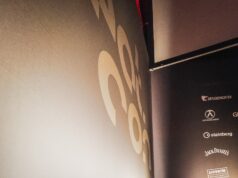 TLT Event AG investiert in ELATION Pulse Panel FX und KL Cyc L