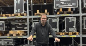 A.S. Light & Sound investiert in ELATION KL Fresnel 6 FC