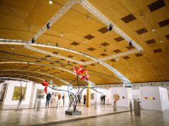 hell begeistert. investiert dreistellig in LED-Scheinwerfer von ELATION