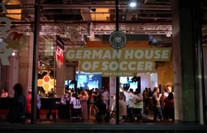 fischerAppelt, live marketing inszeniert das „German House of Soccer“ für den Deutschen Fußball-Bund