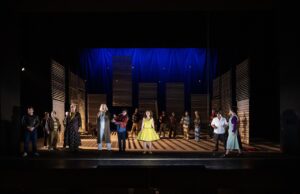 Theater Magdeburg investiert in ELATION KL CYC L
