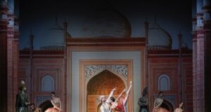 Les Ballets de Monte Carlo setzt auf ELATIONs Paragon-Serie
