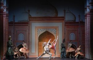 Les Ballets de Monte Carlo setzt auf ELATIONs Paragon-Serie